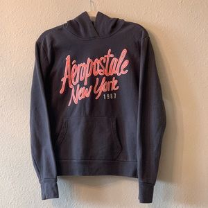 Aeropostal grey hoodie with front pocket